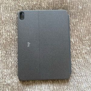 Logitech iPad Case